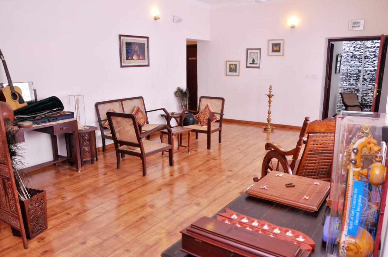 Hotel Niketana @ Boat Club Chennai Zewnętrze zdjęcie